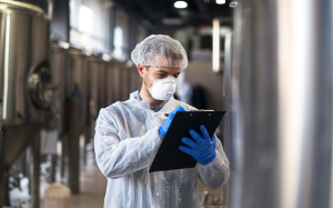 Technician-Mould-Inspection